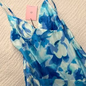 NWT Hello Molly Satin Blue Floral Dress | S. L (US 8)